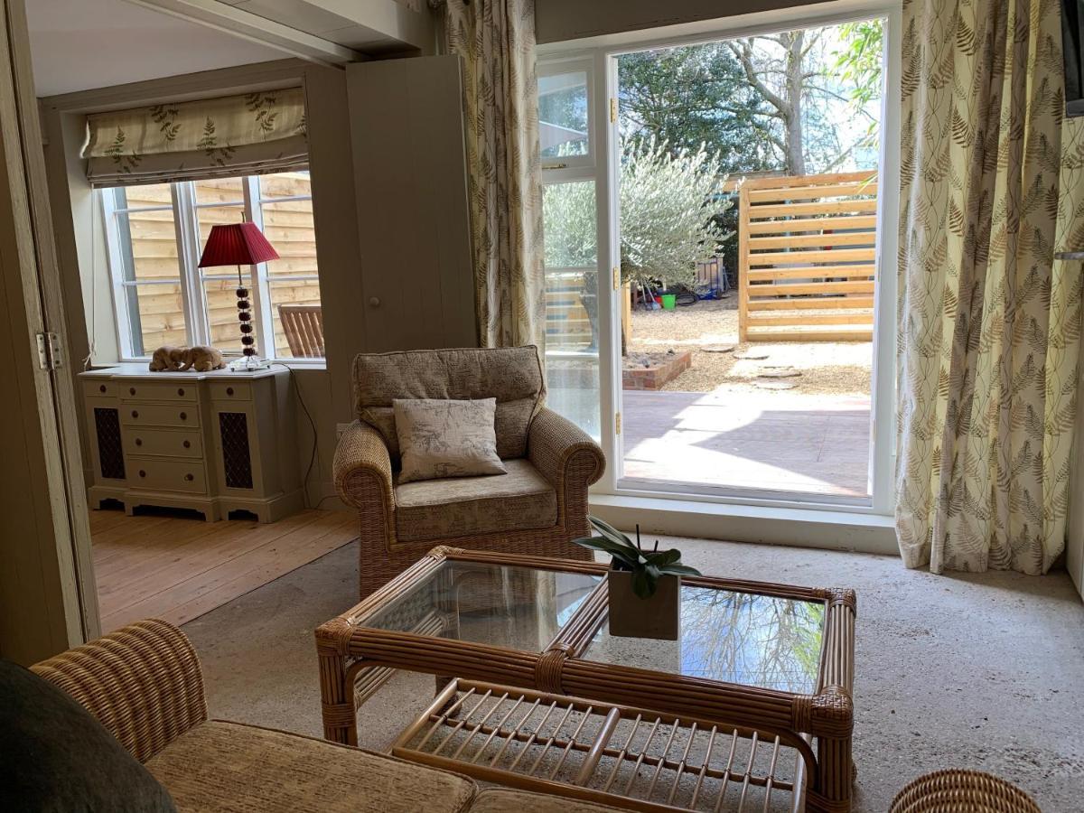 Cedar House Boutique B&B Burton  Buitenkant foto