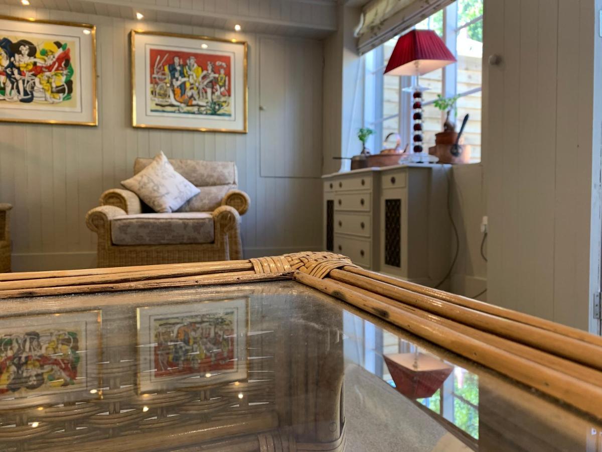 Cedar House Boutique B&B Burton  Buitenkant foto